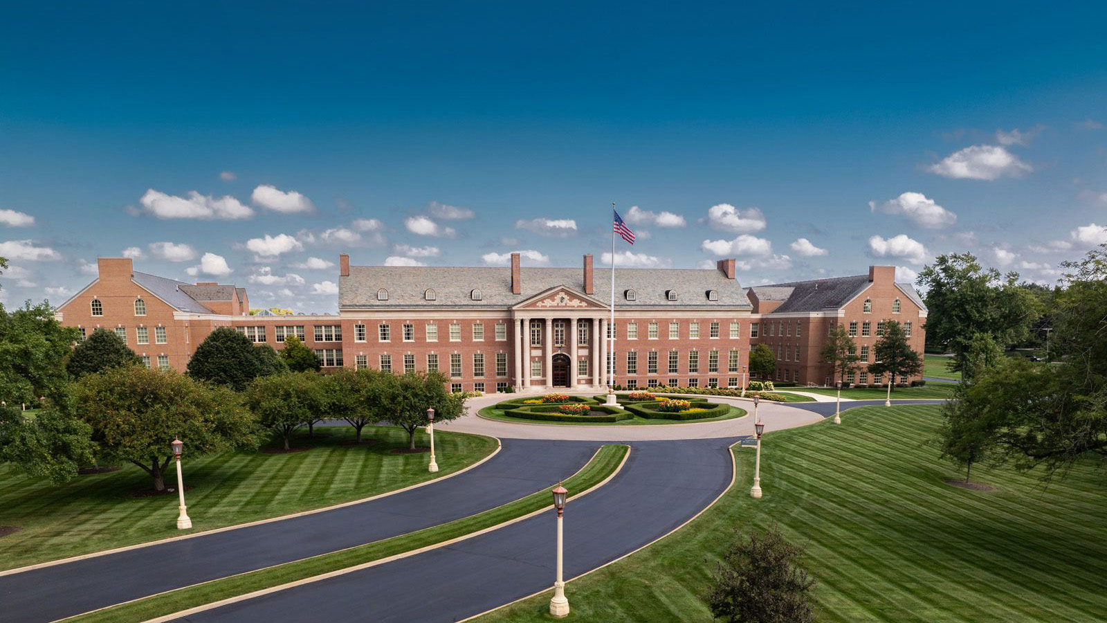 Central building distance view